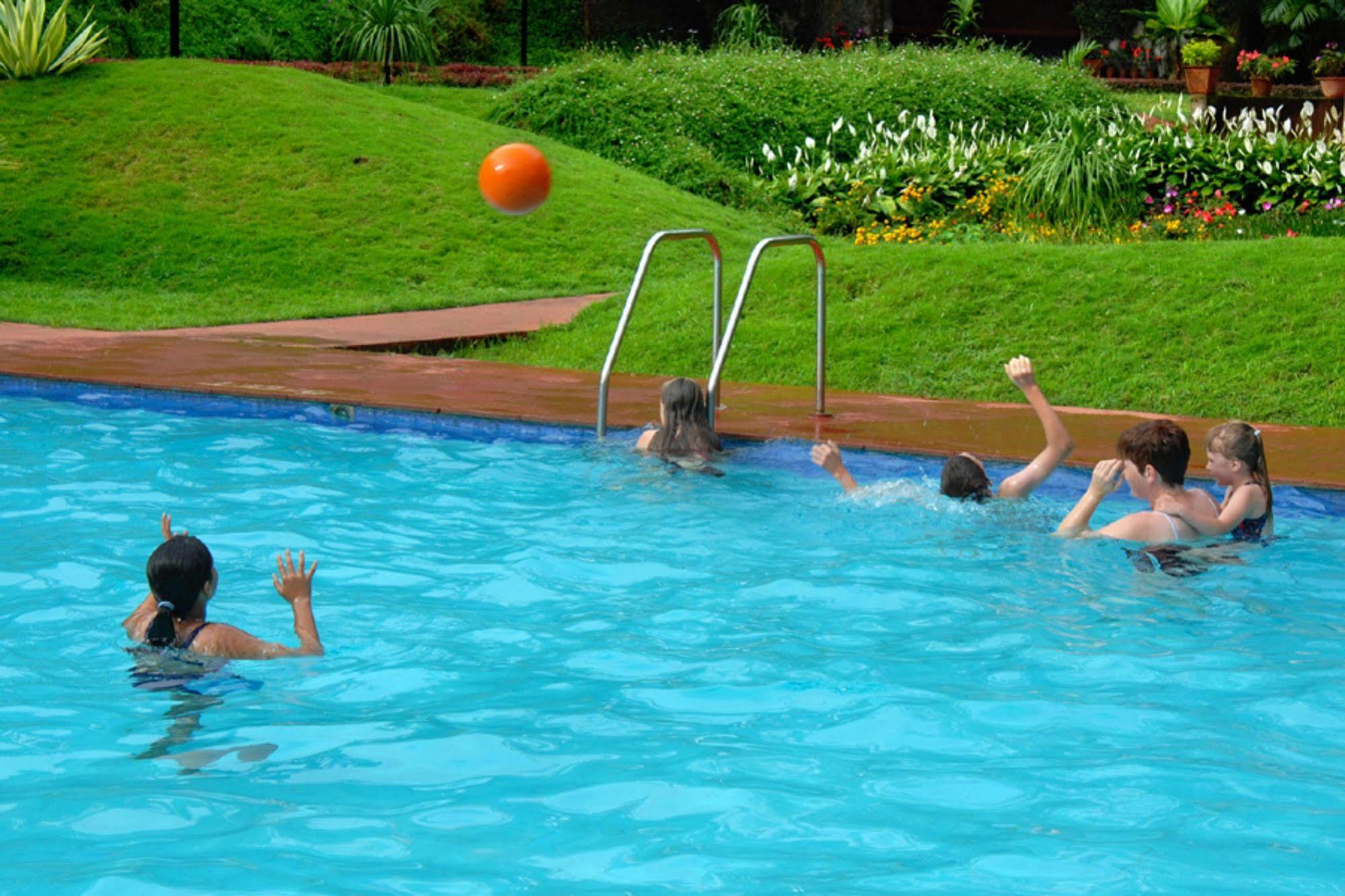 Carmelia Haven Resort เทกคาดี ภายนอก รูปภาพ